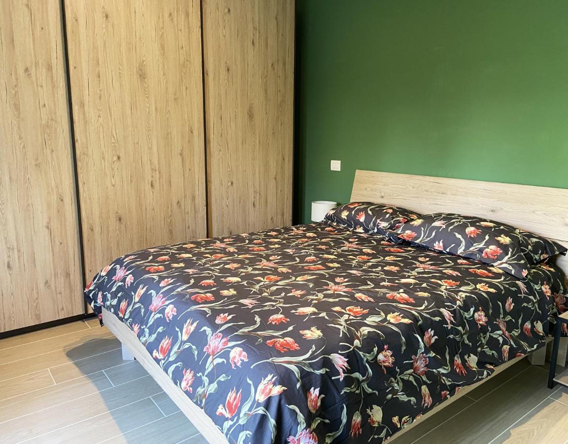 Casa Di Laura Mono E Bilo Di Fronte Ospedale San Raffaele Apartment Segrate Ngoại thất bức ảnh